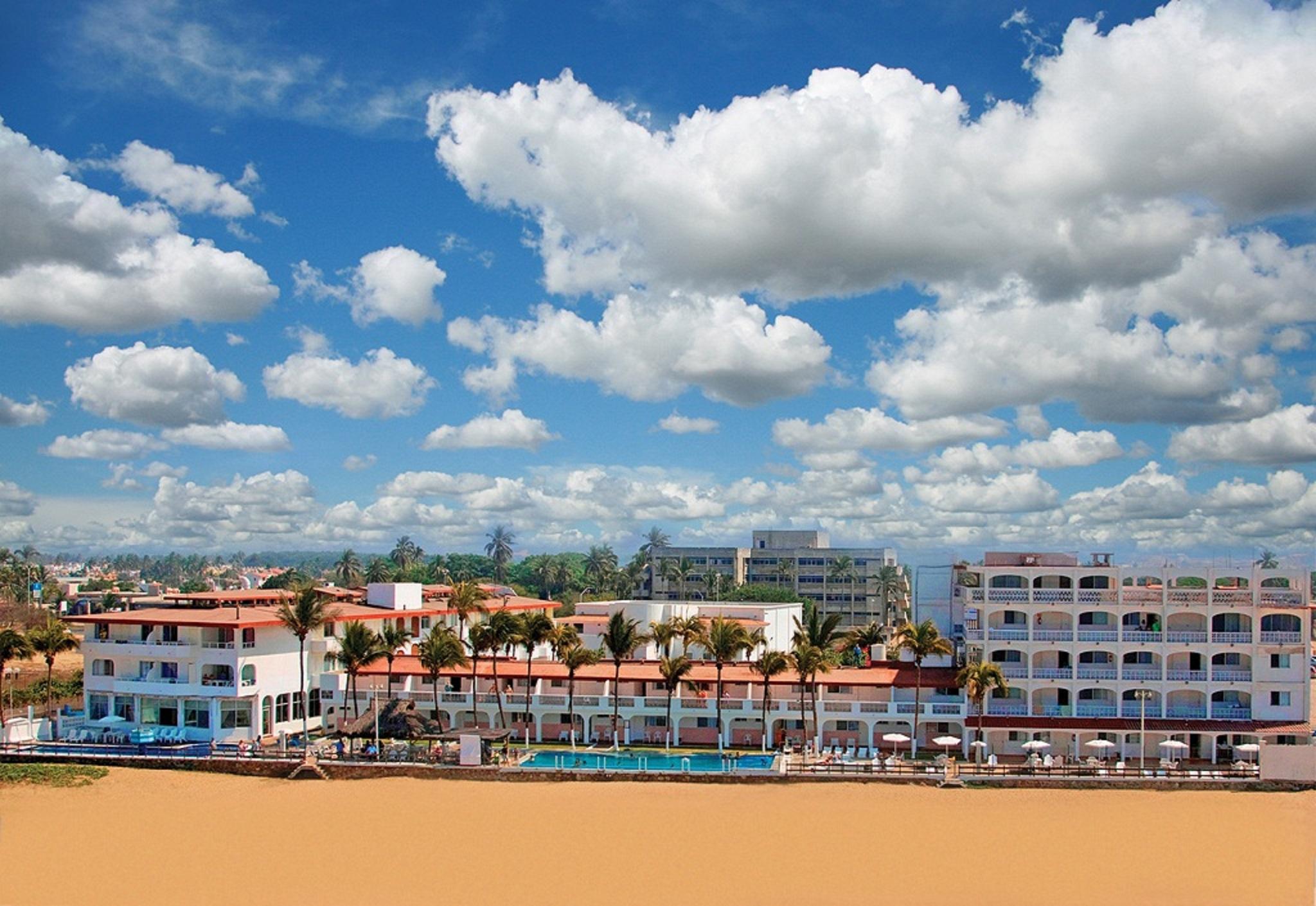 Hotel Marbella Manzanillo Exterior foto